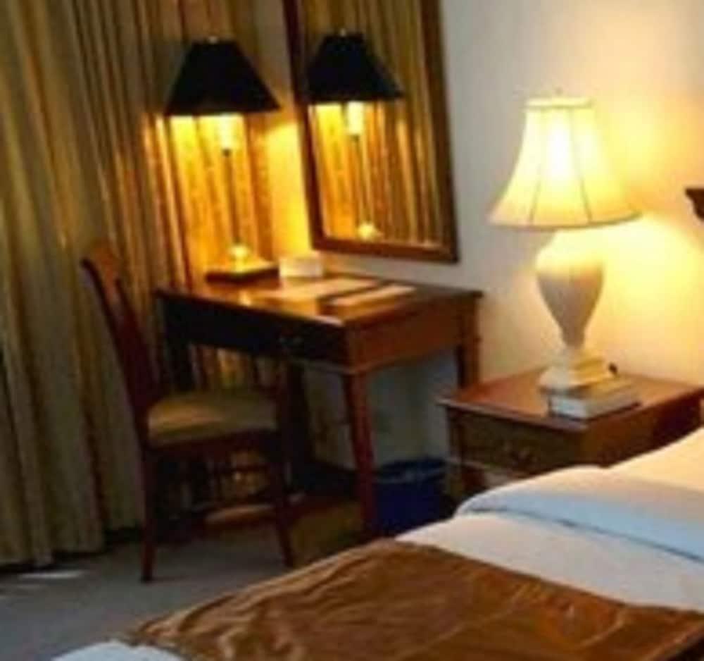 Tiara Oriental Hotel Μακάτι Εξωτερικό φωτογραφία