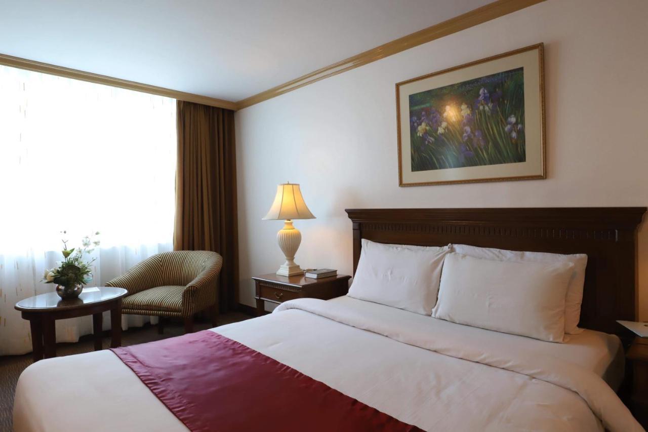 Tiara Oriental Hotel Μακάτι Εξωτερικό φωτογραφία